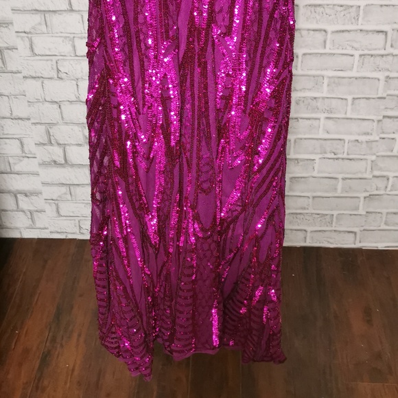 PROM sequin dress fuchsia. Ladies XS - Picture 2 of 7